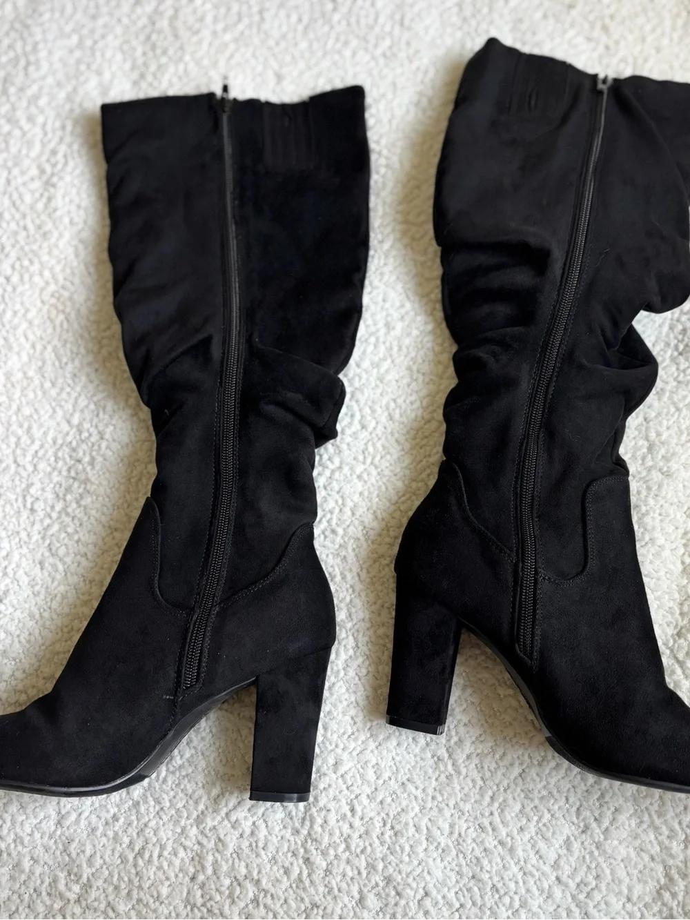 Ynot chic black